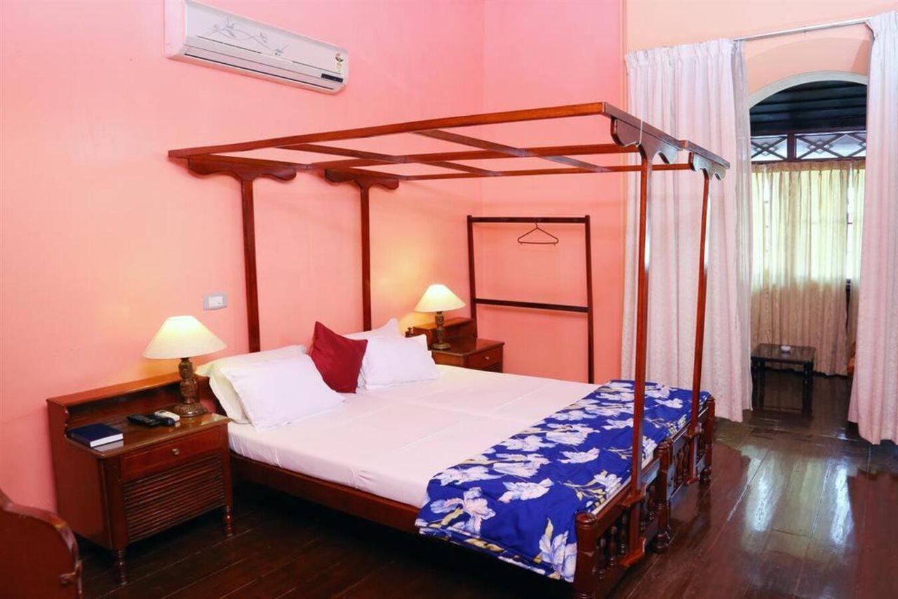 Chiramel Residency Apartment Kochi Exterior photo